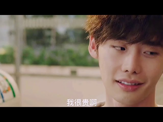 #异乡人 doctor 千万不要瞧不起送水工  有可能他是天才医生