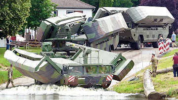 M3 Amphibious Rig driving into River | Ferry Operation