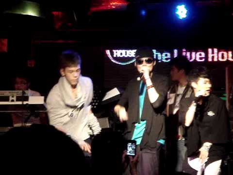 古卓文 X 戴畹旂  星光音樂拉闊 @ 2001太空漫遊 (8.10.2010)