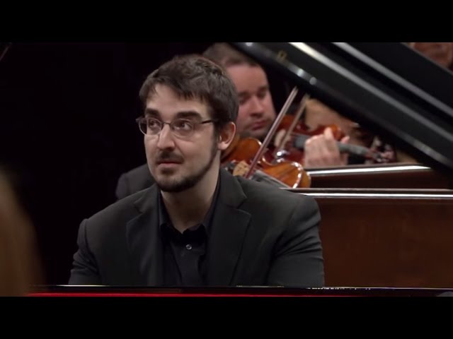 Chopin - Concerto pour piano & orch n°2: 2e mvt  : C.Richard-Hamelin / Symph Montréal / K.Nagano