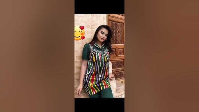 Klitorisni muloyimlik bilan opdi Pul uchun jinsiy aloqa oyin