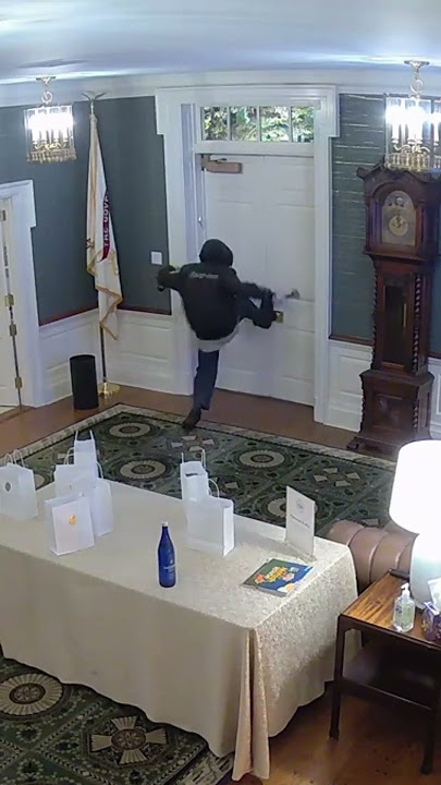 Hammer-wielding arsonist sets fire to Pennsylvania Governor’s home