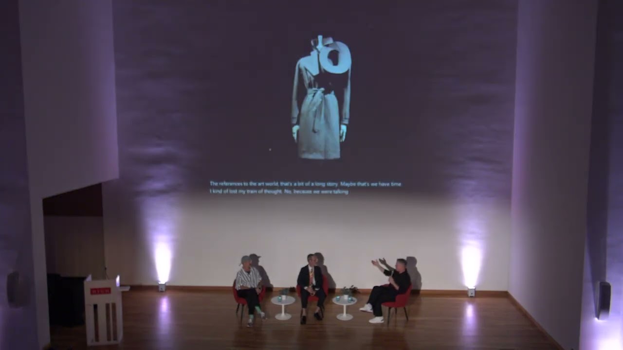 Viktor&Rolf: Fashion World Outsiders?