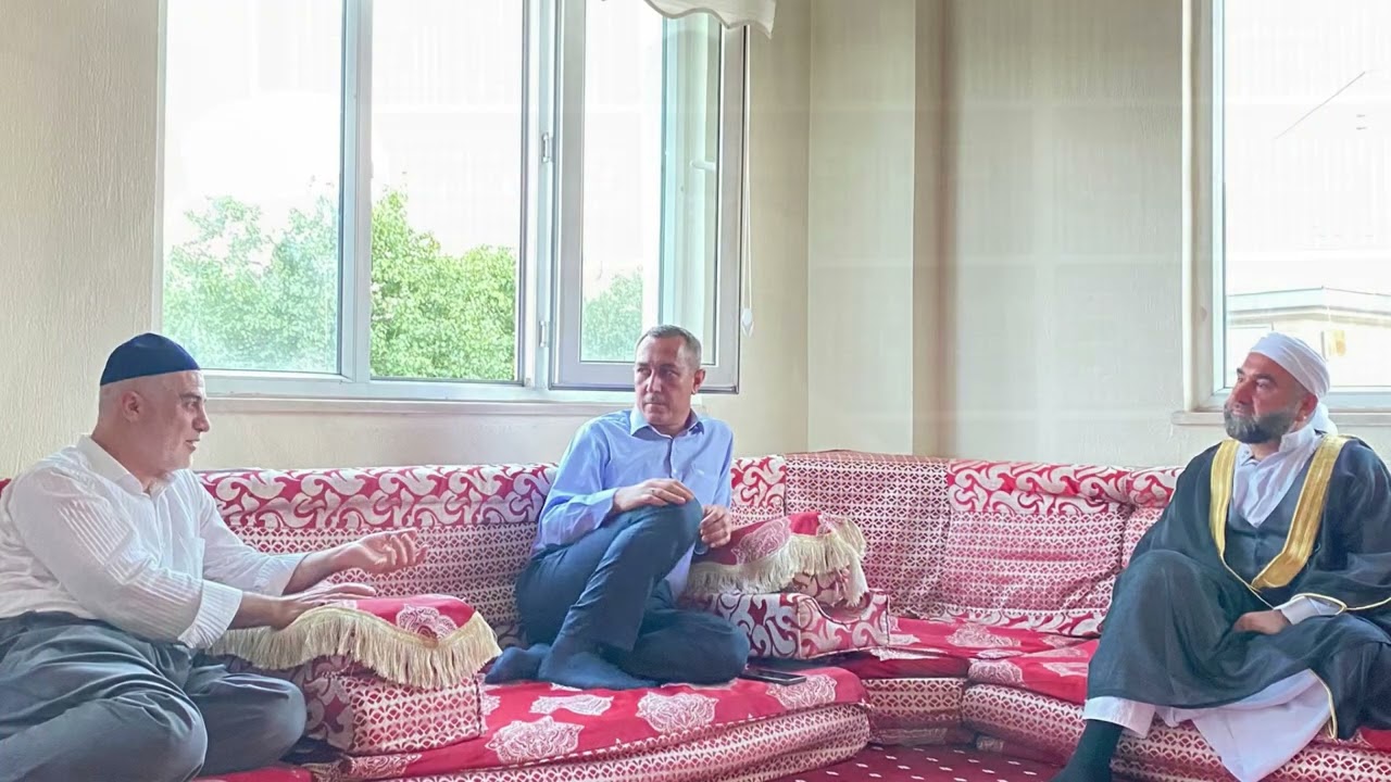 Özüm sohbeti ister..