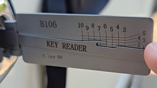 Trying out the Lishi B106 key reader