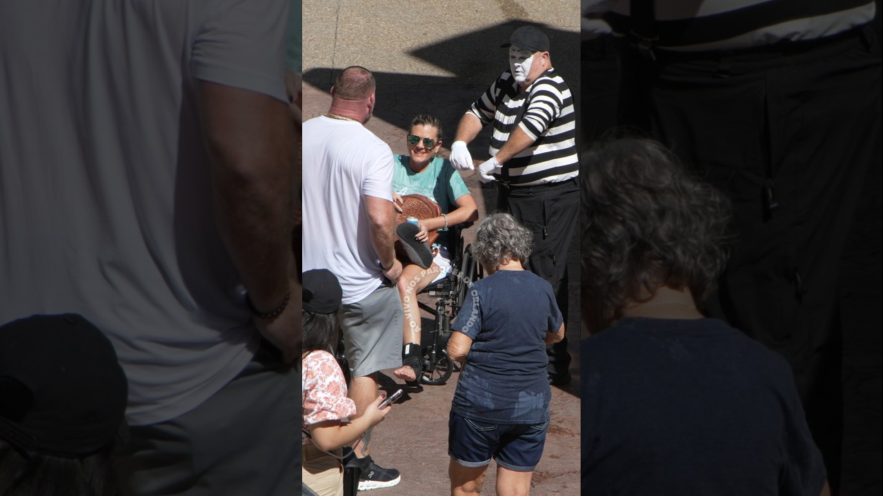 Tom o mímico ficou com receio do tamanho do marido desta mulher 😮😱😂🤣 #tomthemime #seaworldmime