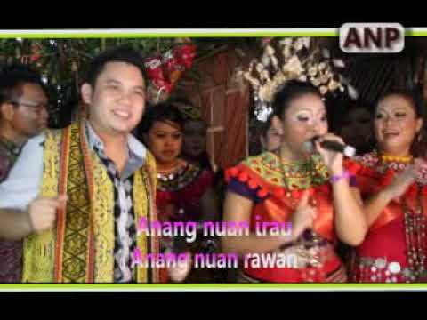 Ngabang Ngapus Ke Ruai - Rickie.A \u0026 Stephanie Albert ( Koleksi Lagu Gawai Lama ) ( Vcd Version )