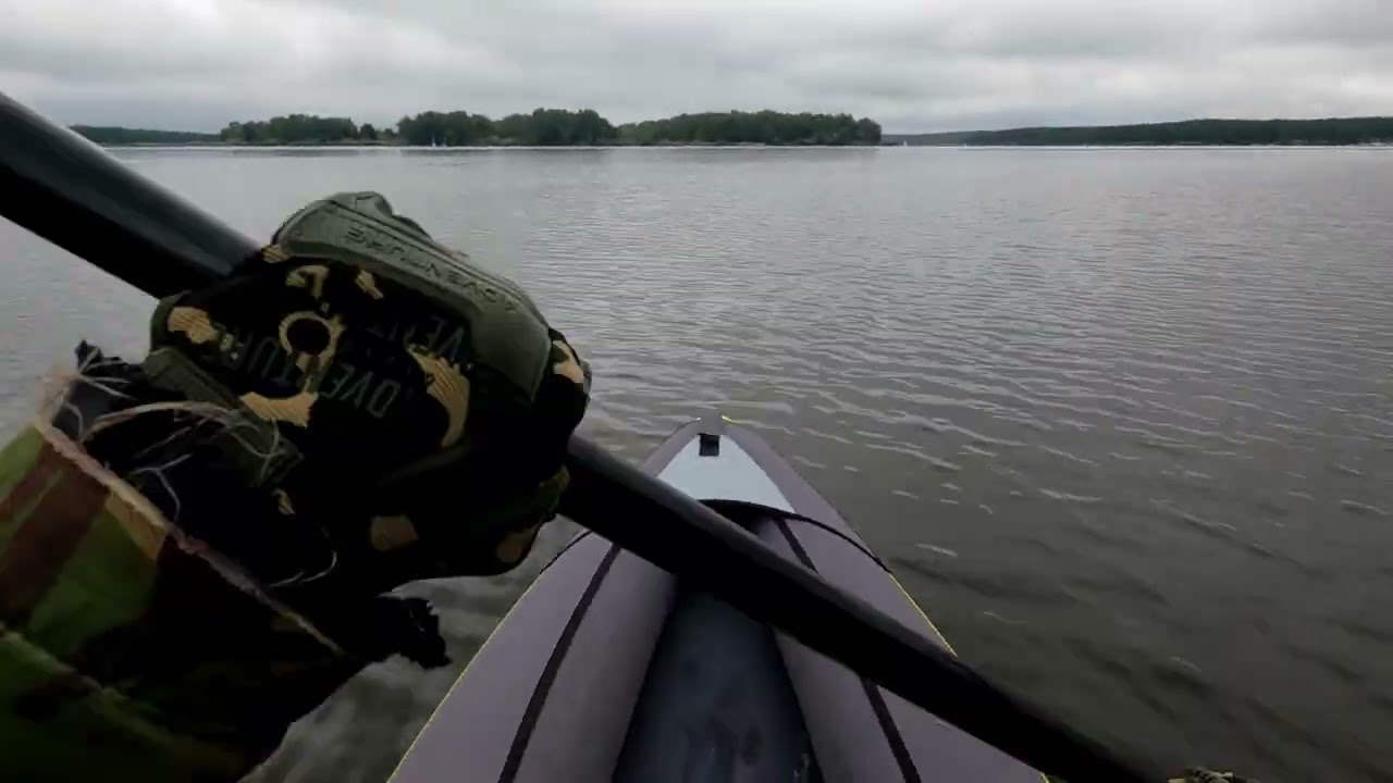 Kajakiem na biwak na wyspie - Zalew Sulejowski