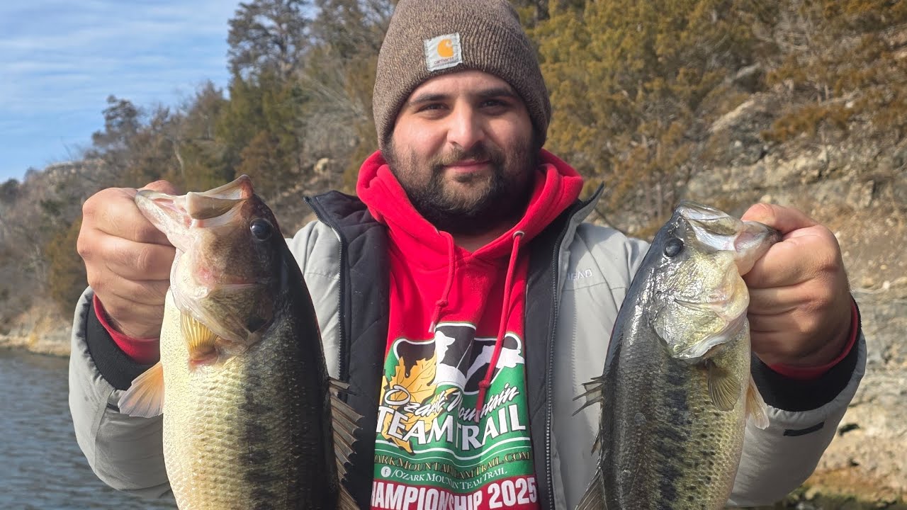 Lake of the Ozarks bass fishing!!!