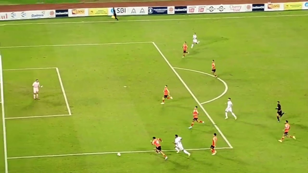 mohan bagan vs East Bengal    💚♥️                       💚♥️    Listen colaso  goal 🤟🤟💚♥️