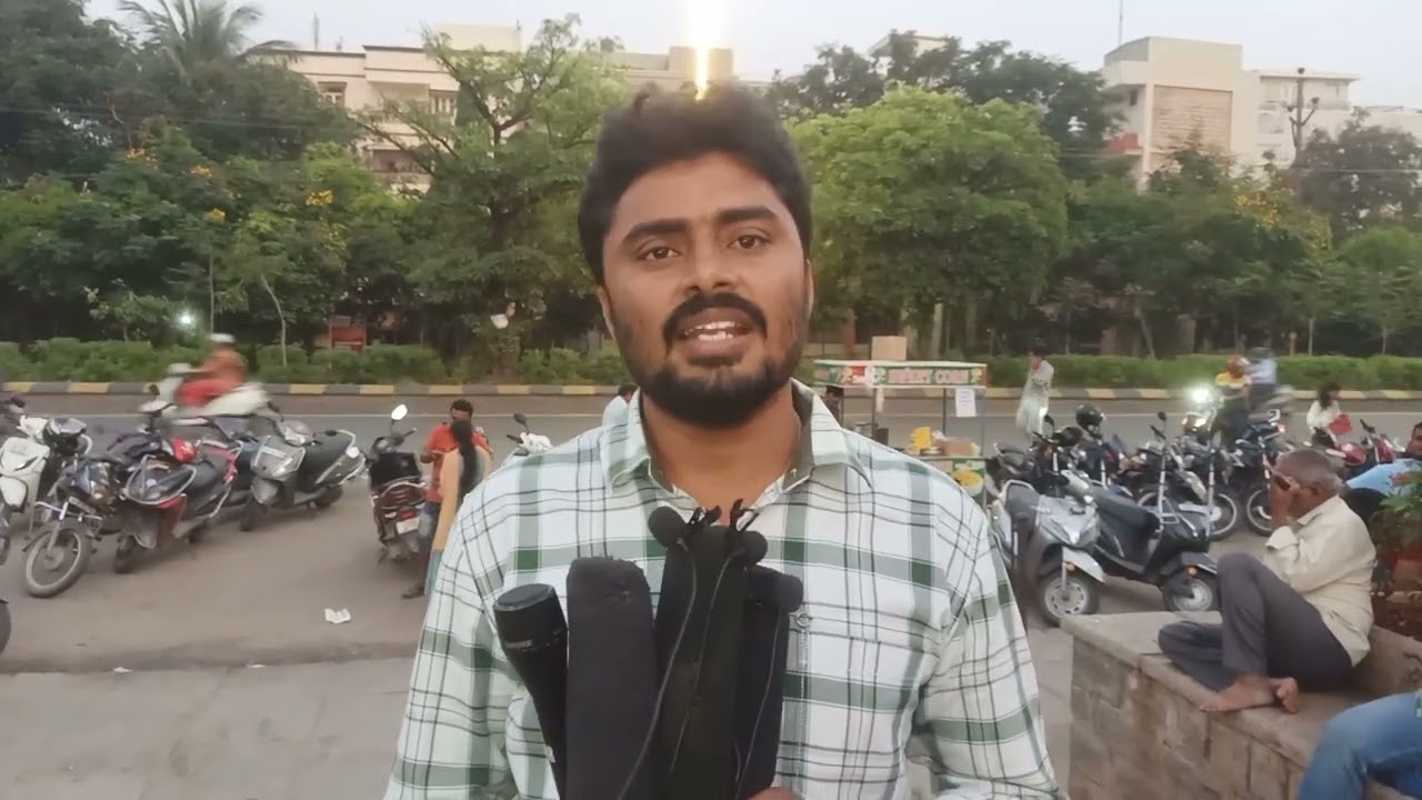 Galodu trarler public talk in park || 