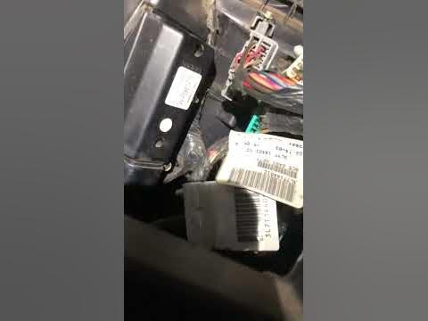 2003 Lincoln Navigator cabin air filter - YouTube