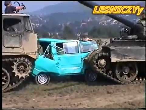Т 34 давит мерседес