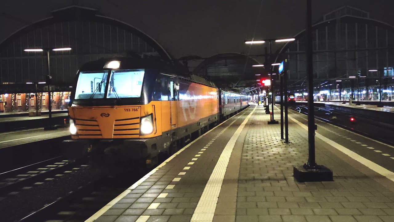NS Vectron 193 766 with the NightJet to Zurich departing Amsterdam, NL 27/12/2021 [4K60]