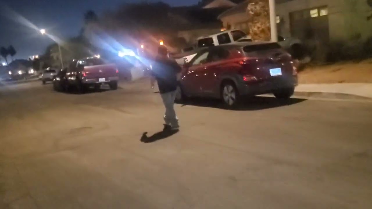 Increíble lo que encontramos hoy, saludos y bendiciones 