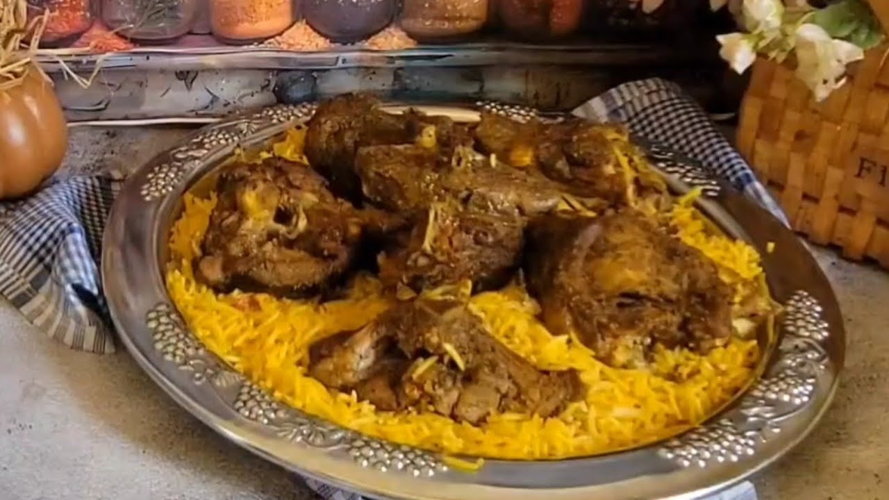 مندي لحم بالفرن الذ من المطاعم بطريقة سهلة وسريعة... رز نثري ولحم ذايب جربيها وع ضمانتي👌🏻👍🏻