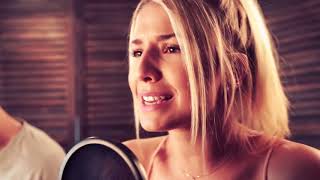 Despacito - Luis Fonsi, Daddy Yankee ft. Justin Bieber (Nicole Cross Official Cover Video)