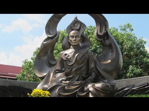Video Artist Profile: Tuan Andrew Nguyen on Monuments and... - youtube