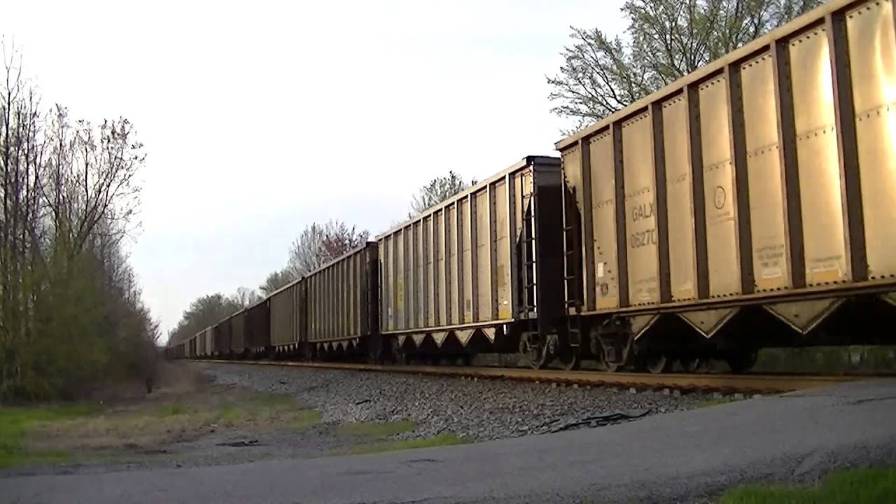 CSX loaded coal train with the lead engine 3038 going southbound - YouTube