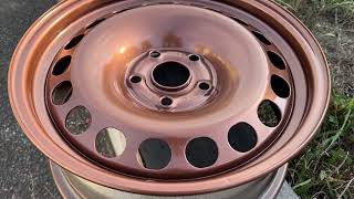 Renovace plechových disků v barvě měděná metalíza lesklá.