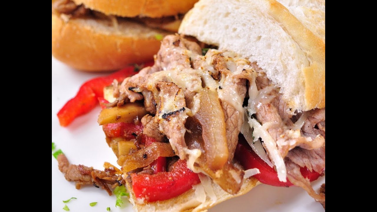 ฟิลลี่ชีสสเต็กแซนวิช Philly Cheese Steak Sandwich