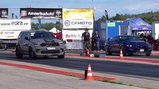 Ford Mustang GT 5.0 Supercharged vs Dodge Durango SRT Hellcat HPE900 1/4 mile drag race