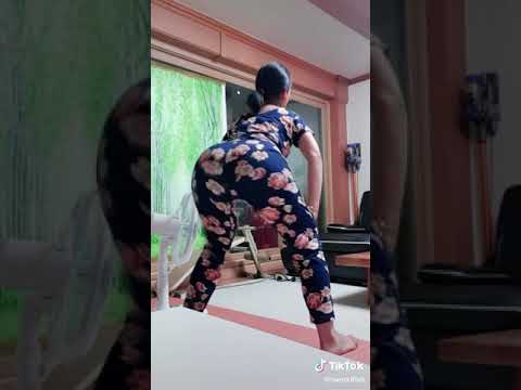 Goyang goyang pantat hot
