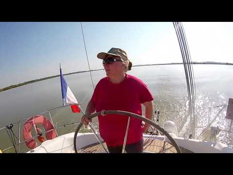 Croisière d'été en famille Ep1/7: de Soubise à La Rochelle- 2018 07 D'Jack, voilier Bavaria 38 #41