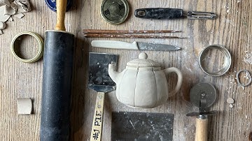 Handbuilding a Teapot Using Only Common KITCHEN items