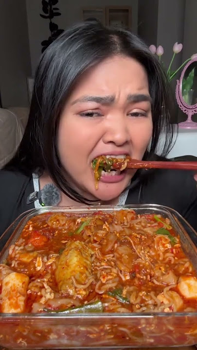 Mukbang Seblak Nyemek Pedas  🍝🌶🔥🥓🥬 (Cr: Lord Jajan) #mukbang #seblak #mienyemek