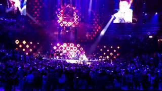 Jorge e Mateus - Royal Albert Hall (1/4) - Amo Noite e Dia, Flor, Seu Astral