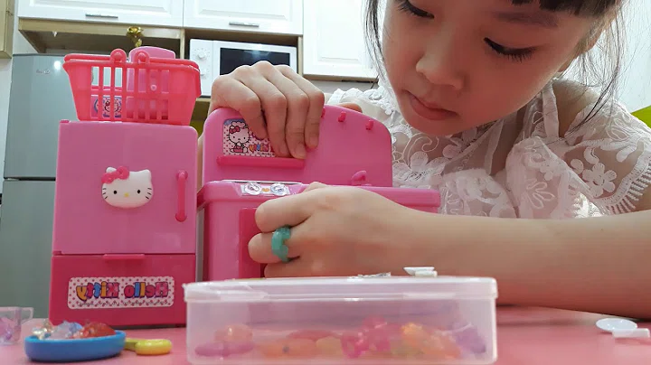 Lassen Sie uns das Hello Kitty Kitchen-Spielzeugset mit der Shizuka-Puppe erkunden!