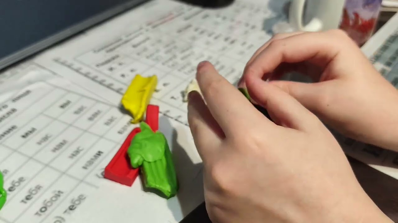 Пеанадокс из пластелина лепка 