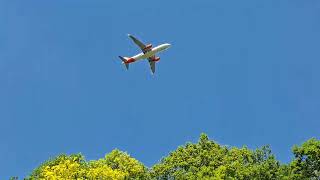 Aviões de 3 em 3 minutos a aterrar em Zurique
