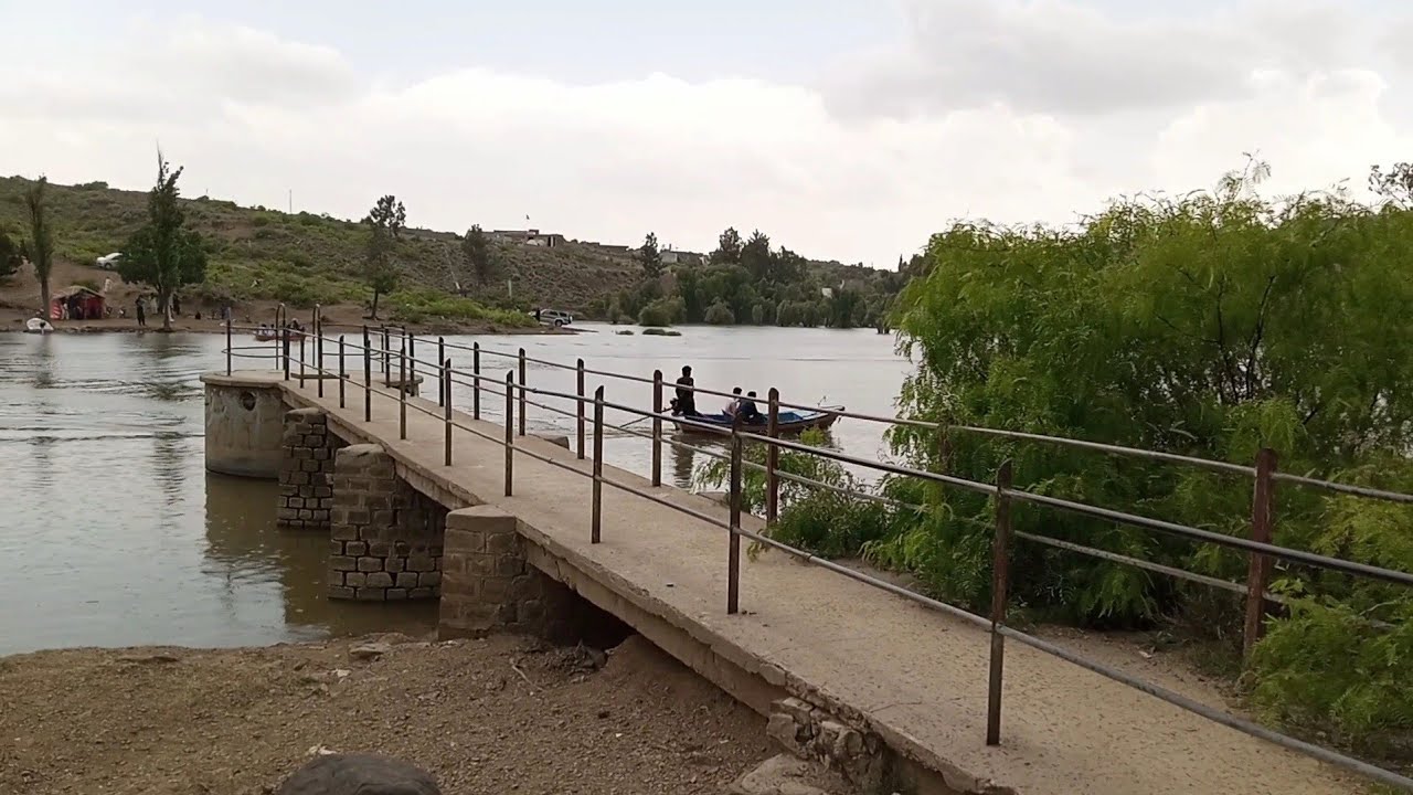 A Boat Ride in the Lake of Fort Munro | The Beauty of Mountains in Pakistan