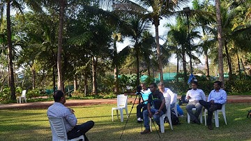 RAJU MANDHYAN, interview about "the HeART of STORY"