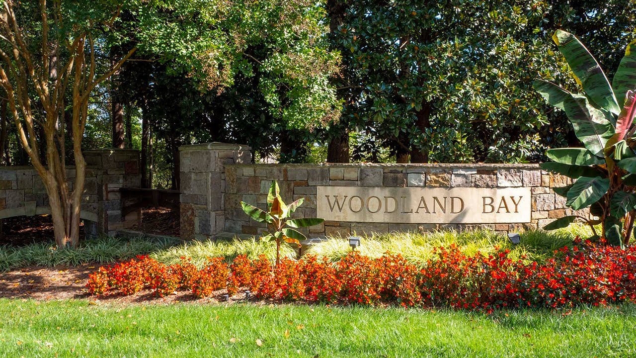 8008 Rocky View Ct Belmont NC Land for Sale on Lake Wylie in Woodland