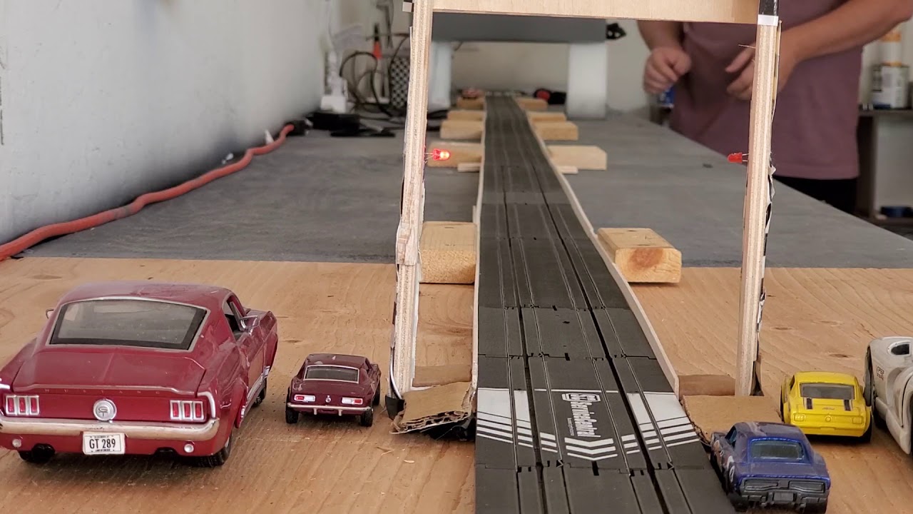 HO Slot Car Drag Racing on my Home Auto World Slot Car Dragstrip. HO