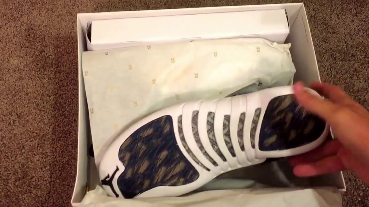 Air Jordan 12 Retro Gold Wings 