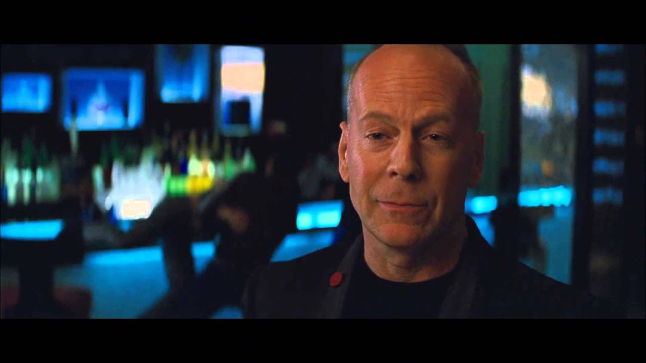 Looper "A Life in a Day" scene (with custom soundtrack) YouTube