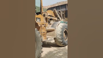loader loading work #pakistani damper #shortvideo #foryoupage #plese_subscribe_my_channel