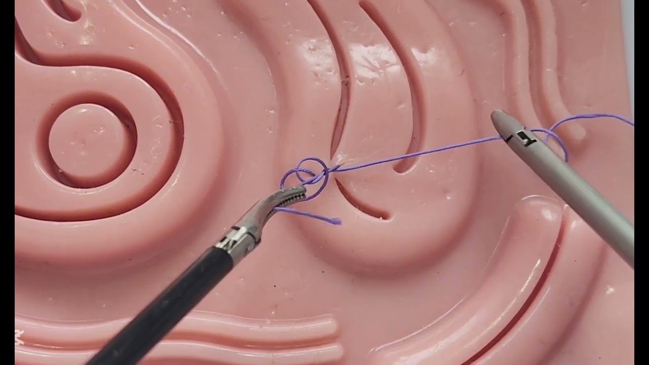 How to put a Laparoscopic Square knot ( Easy & Slow)
