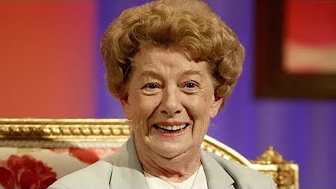 Jean Alexander's death reported on RT News (15th O...