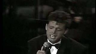 Luis Miguel - La puerta