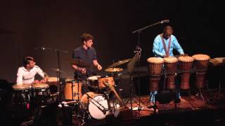 Percussion battle | Nederlands Blazers Ensemble
Nederlands Blazers Ensemble
Percussion battle
Aly NDiaye Rose, Jeroen Batterink, Malika Maminova, Ibrahim Khano
https://www.nbe.nl
Follow NBE:
▷NBE Youtube: https://www.youtube.com/NBEtube
▷NBE Instagram: https://www.instagram.com/deblazers/
▷NBE Facebook: https://www.facebook.com/NederlandsBlazersEnsemble Percussion battle | Nederlands Blazers Ensemble