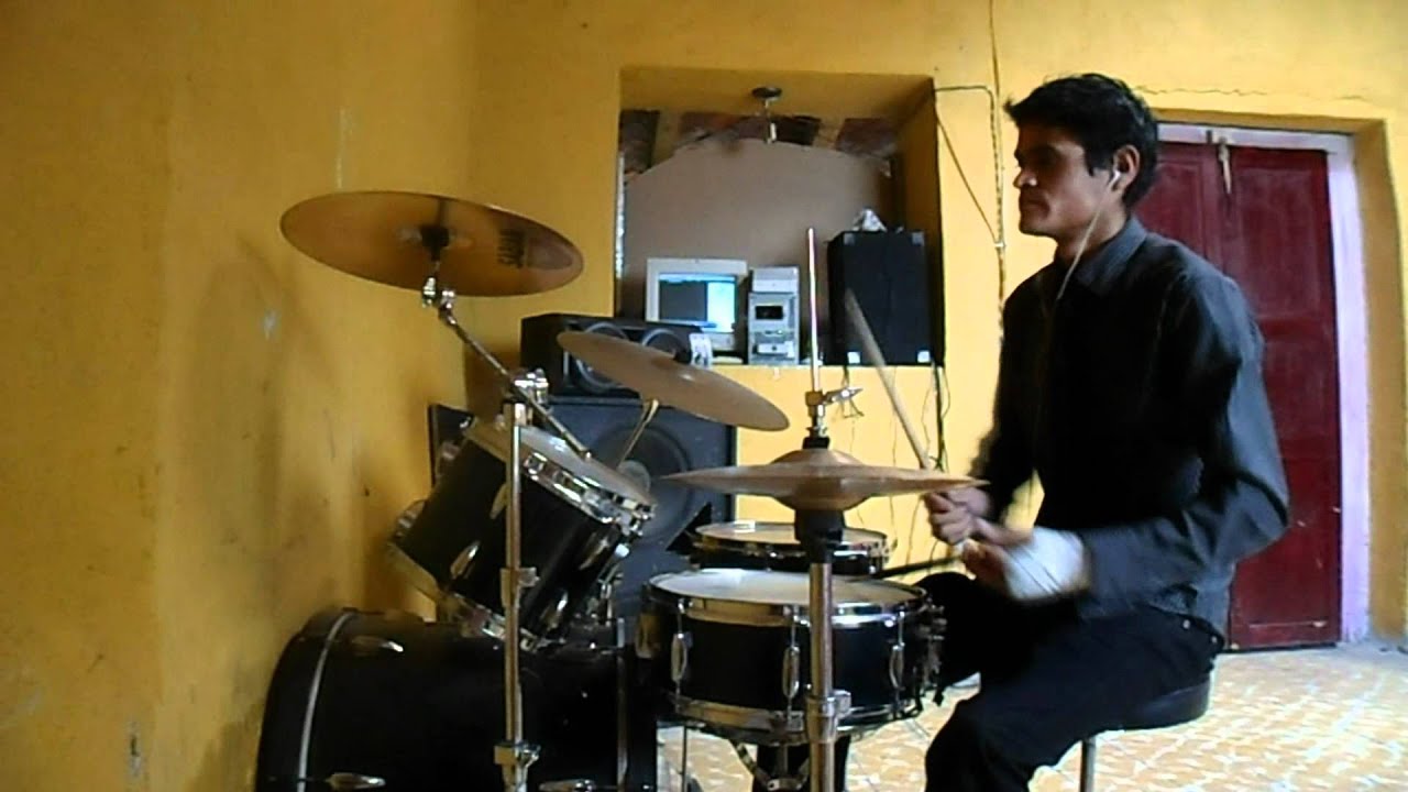 Alex Bataco ALEX BATACO COVER METALLICA MASTER OF PUPPETS - YouTube