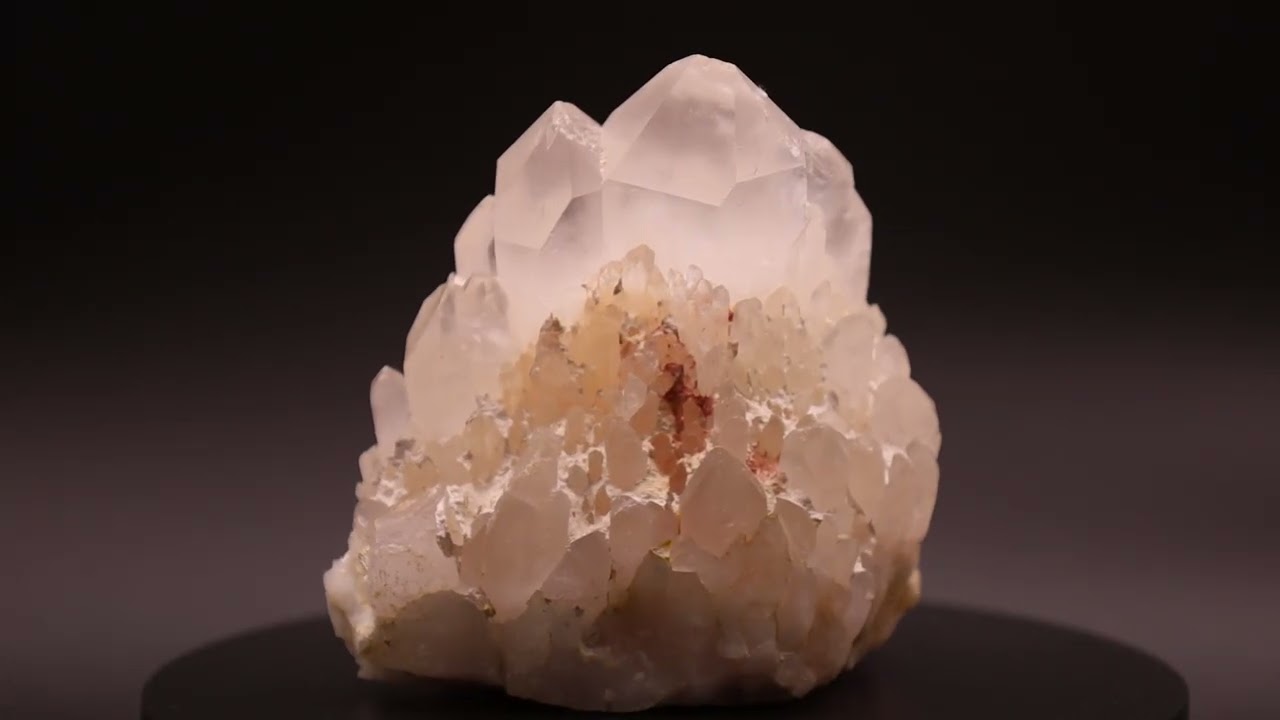 カテドラル水晶　カテドラルクォーツ　原石 カテドラルクォーツ原石(水晶)QUA260301 - YouTube