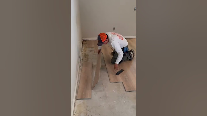 How to install Lifeproof LVP flooring! #diy flooring #LVPflooring