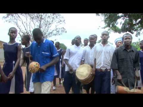 Mamaka Parade To The New Primary School