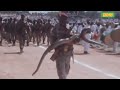 Guinée 1971 : Défilé militaire à l'occasion de la Célébration du 24 ème anniversaire du PDG.